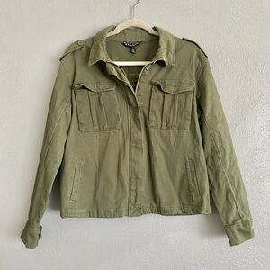 Baccini Jacket Size Medium Green Utility Cargo Trendy Cute Button Down
